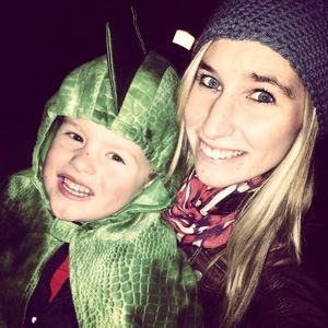 Meet your Posher, Kelly